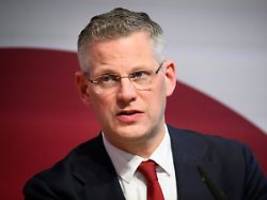 Bekennerschreiben aufgetaucht: Unbekannte verüben Anschlag auf Auto von CDU-Politiker