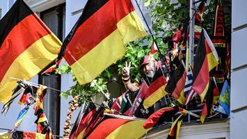 WM-Fieber 2026: Ein Besuch auf Berlins deutschestem Balkon