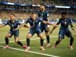 Brasilien bei der Fußball-WM: Der Präsident macht Witze, die Seleção macht ihren Job