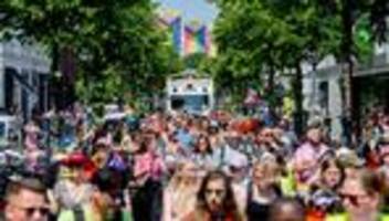 christopher street day: rund 5.000 menschen beim csd in oldenburg