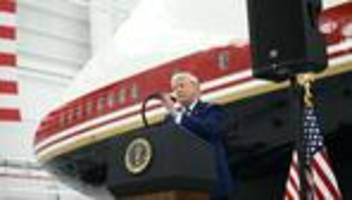 US-Präsidentenflugzeug: Donald Trump präsentiert die von Katar geschenkte neue Air Force One