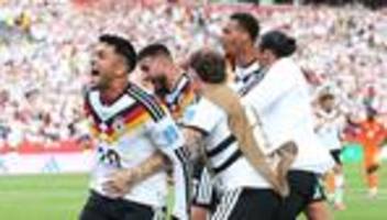 Fußballweltmeisterschaft 2026: Deutschland dreht Rückstand und steht im Sechzehntelfinale