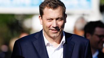 Bundesfinanzminister verrät Geheimnis und lobt den Falschen