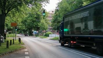 bergstedter chaussee: behörde rudert bei baustellen-planung zurück