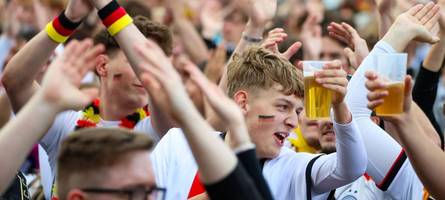 Deutschland gegen Elfenbeinküste: Hier kann man das WM-Spiel am Samstag in Augsburg verfolgen