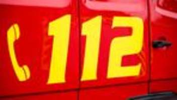 Brände: Brand auf Autobahn 8 - Wohnmobil fängt Feuer