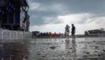 Festival: Southside-Besucher trotzen erneut Regen und Gewittern