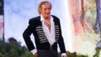 Gesundheitlicher Zwischenfall: Bericht: Rod Stewart während Konzert mit Sauerstoff versorgt