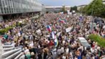 Prag: Proteste für öffentlich-rechtliche Medien in Tschechien