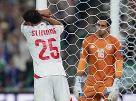 Kein Schuss aufs Tor: Debakel trotz Trainerwechsel: Japan schmeißt Tunesien aus WM
