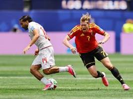 Rote Teufel blass: Zehn Belgier verpassen Befreiungsschlag gegen Iran