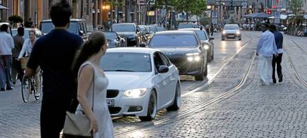Mangelnde Kontrollen in der Maximilianstraße: Stadt verliert das Vertrauen der Anwohner