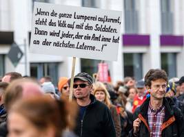 rechtsruck: die faschismus-debatte ist leider keine linke nebelkerze