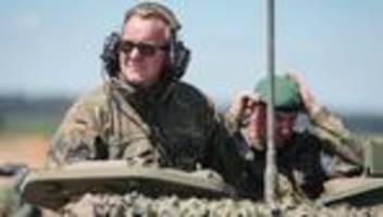 Bundeswehr-Brigade in Litauen: Pistorius will notfalls Soldaten für Einsatz in Litauen verpflichten