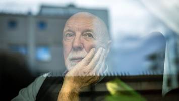 demenzfälle könnten bis 2060 um 70 prozent steigen – pflegesystem unter druck