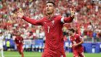 Cristiano Ronaldo: Ronaldo trifft und stellt WM-Rekord auf