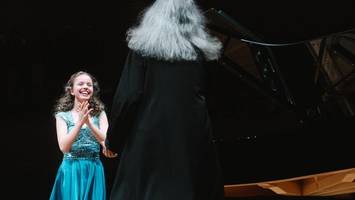 Weltklasse-Pianistin holt spontan 13-Jährige zum Elbphilharmonie-Konzert dazu