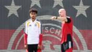 Fußball-Nationalmannschaft: Abschlusstraining für Ecuador-Spiel ohne Brown