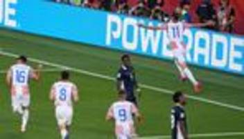 Fußball-WM: Sieg zum Jubiläum: Modric jubelt mit Kroatien