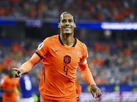 Van der Vaart sorgt für Wirbel: Ex-Fußballer nerven Niederlande-Stars gewaltig