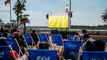 wm im westfield: jetzt gibt es public viewing auch mit blick auf die elbe