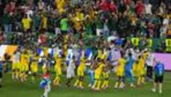 Fußball: Emotionaler Moment: Südafrika feiert historischen WM-Erfolg