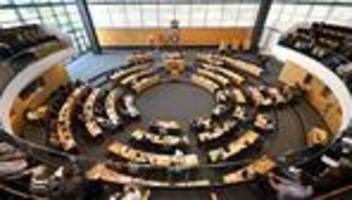 Gleichberechtigung: Gleichstellungsbeauftragte bleiben Pflicht in den Kommunen