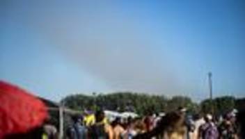 Mecklenburg-Vorpommern: Fusion-Festival wegen Brand unterbrochen