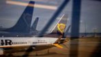 ryanair: ryanair lässt familien auch ohne reservierung zusammensitzen