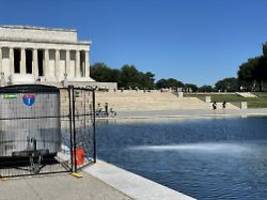 trump rollte über frische farbe: algen-killertrupp pumpt nanobläschen ins wasserbecken