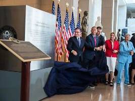 Zeitkapsel für die Zukunft: US-Kongress vergräbt Coca-Cola-Flasche zum 250. Jubiläum