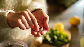 vitamin d & co.: bei diesen supplements sieht dr. riedl vergiftungsgefahr