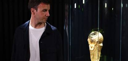 Mario Götze im »German House Of Soccer«: Frankfurter Fußballbotschafter