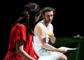 Theaterfestival: Hör mal, wer da weint