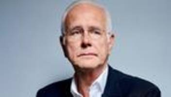 harald schmidt: »meine rolle ist die des ehrgeizlings«