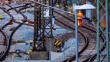 Sanierung der Bahnstrecke Hamburg–Berlin: Bahnstrecke von Hamburg nach Berlin wird deutlich teurer als geplant