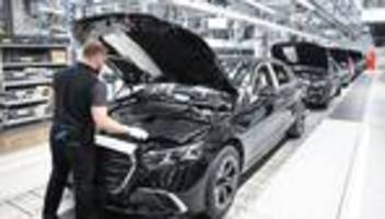 Verschobene Sonderzahlung: Mercedes-Gesamtbetriebsrat: Zeigt, wie groß der Druck ist