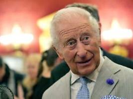 könig publiziert steuererklärung: charles will nicht mehr im buckingham-palast wohnen