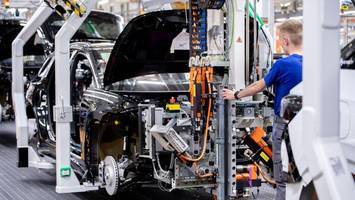 vw will wohl 100.000 stellen streichen – vier werke dicht?