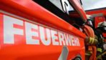 Brände: Brand in Reutlinger Industriegebiet - Einsatz läuft