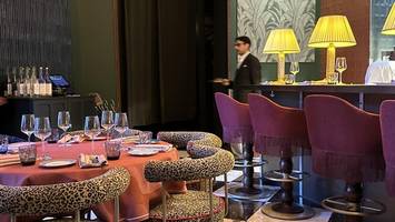Hervorragendes Sushi, aber teure Cocktails bei der „Sushi Gang“