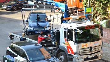 Immer mehr Falschparker blockieren Rettungseinsätze – strenge Maßnahmen gefordert