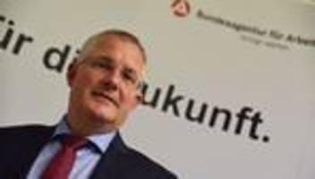 arbeitsmarkt und ki: arbeitsagentur: jobs in der it-branche haben zukunft