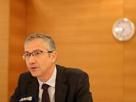 Zentralbanken müssen bereit sein: Notenbankenorganisation warnt vor Staatsschulden und KI-Boom