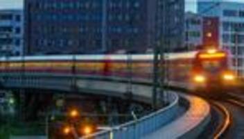 verkehr: störungen im s-bahn-verkehr rund um frankfurt