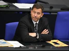 Ab dem Jahr 2028: Bericht: Klingbeil fordert drei Prozent Ersparnis von allen Ministerien