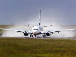 Klauseln unzulässig: Gericht in Österreich streicht Ryanair etliche Zusatzgebühren