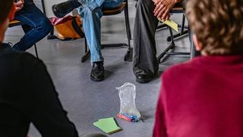 „bro, komm mal klar“ – neuntklässler hinterfragen ihre männlichkeit