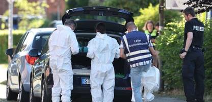 Schüsse in Stade: Polizei informiert über Tat