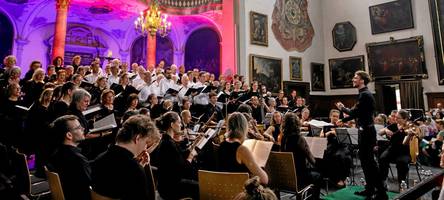 ein „hallelujah“ für den philharmonischen chor augsburg unter neuer leitung